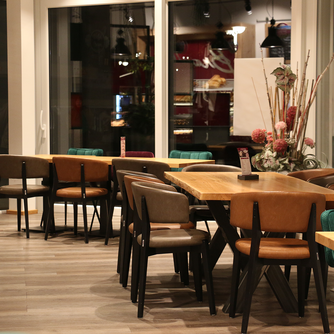 Cafe